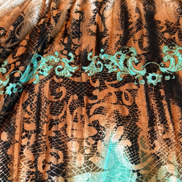 Sleeveless extra large, gorgeous dress by romantic sini has multi colors - Picture 10 of 11